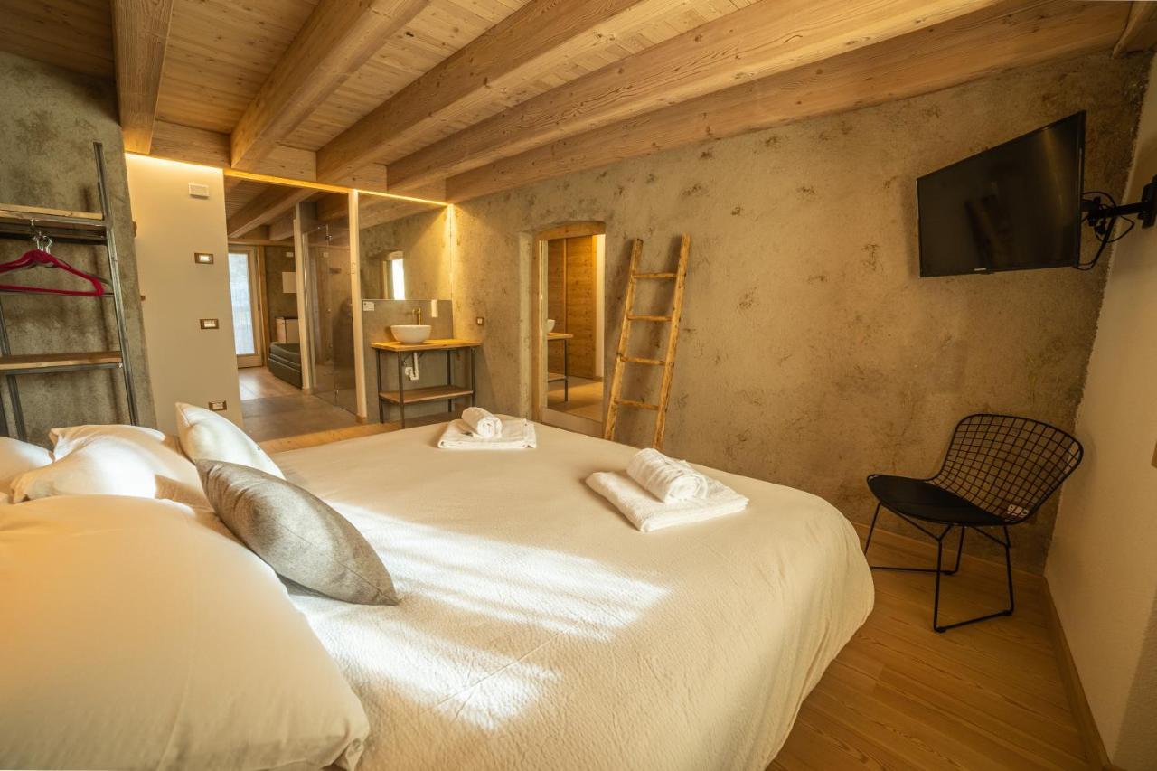Bazzario B&B Лавароне Екстериор снимка