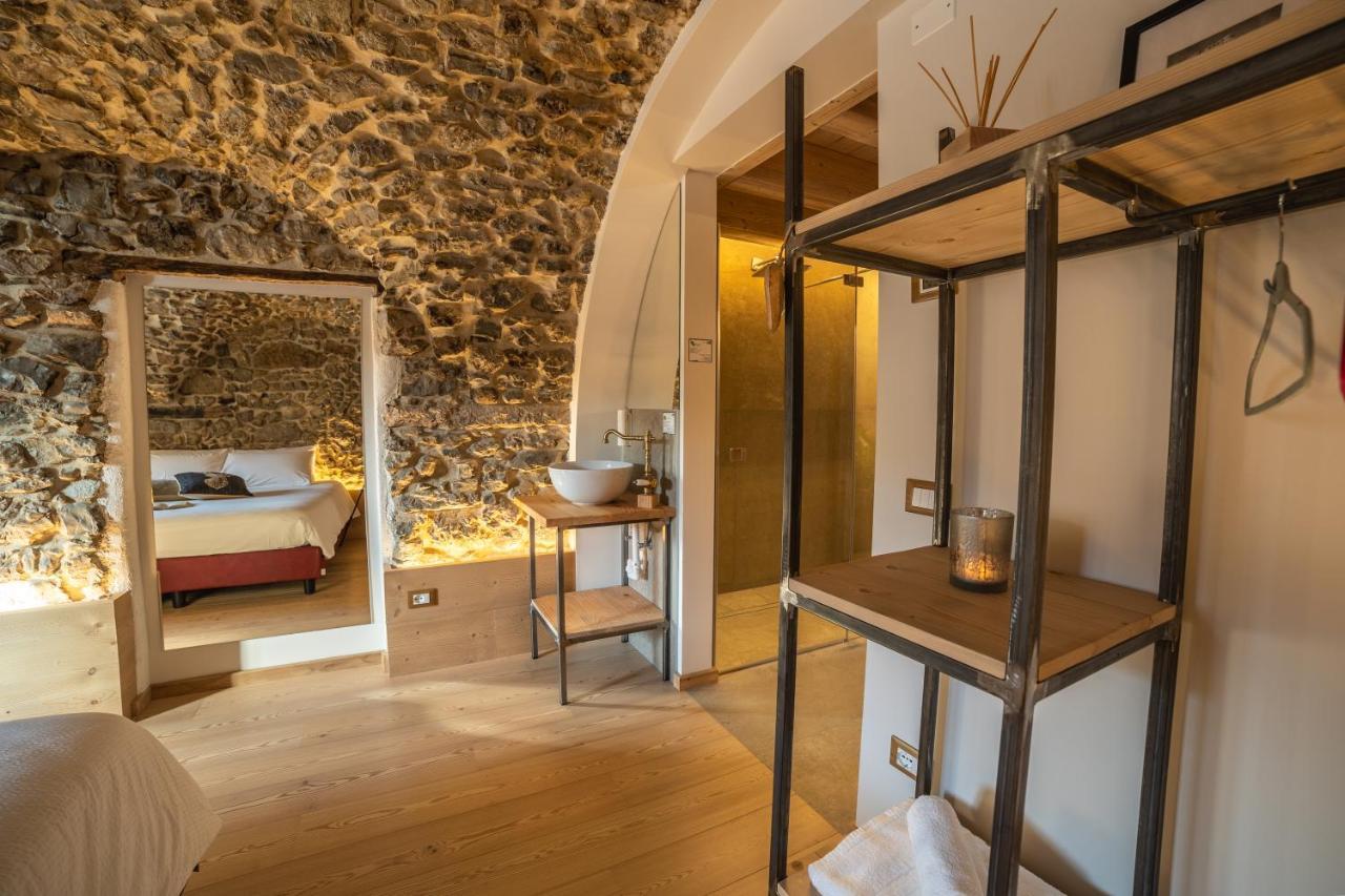 Bazzario B&B Лавароне Екстериор снимка